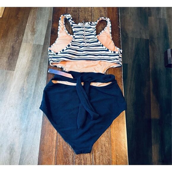 MOLYBELL One Piece Swimsuits for Women High Waisted Bathing Suit - Picture 3 of 9